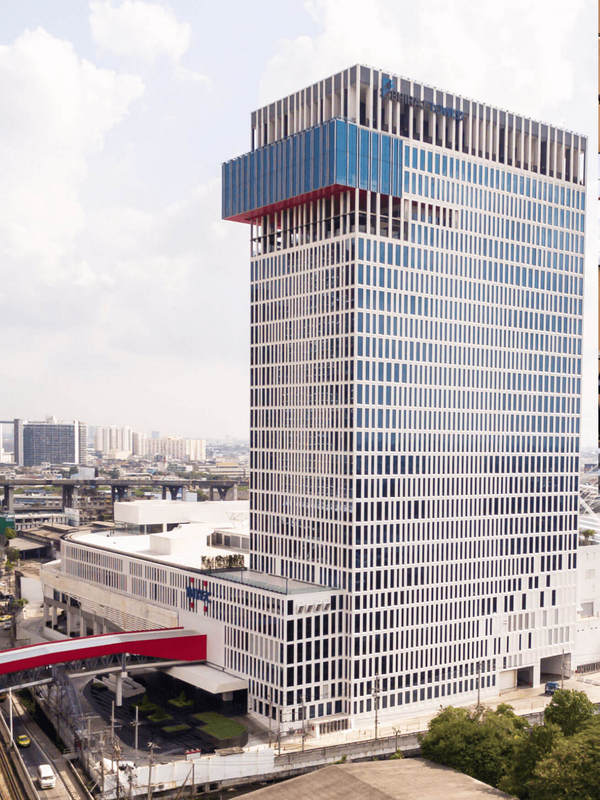  อาคารสํานักงานให้เช่า ออฟฟิศให้เช่า สุขุมวิท บางนา อาคารภิรัชทาวเวอร์ แอท ไบเทค BHIRAJ TOWER at BITEC 