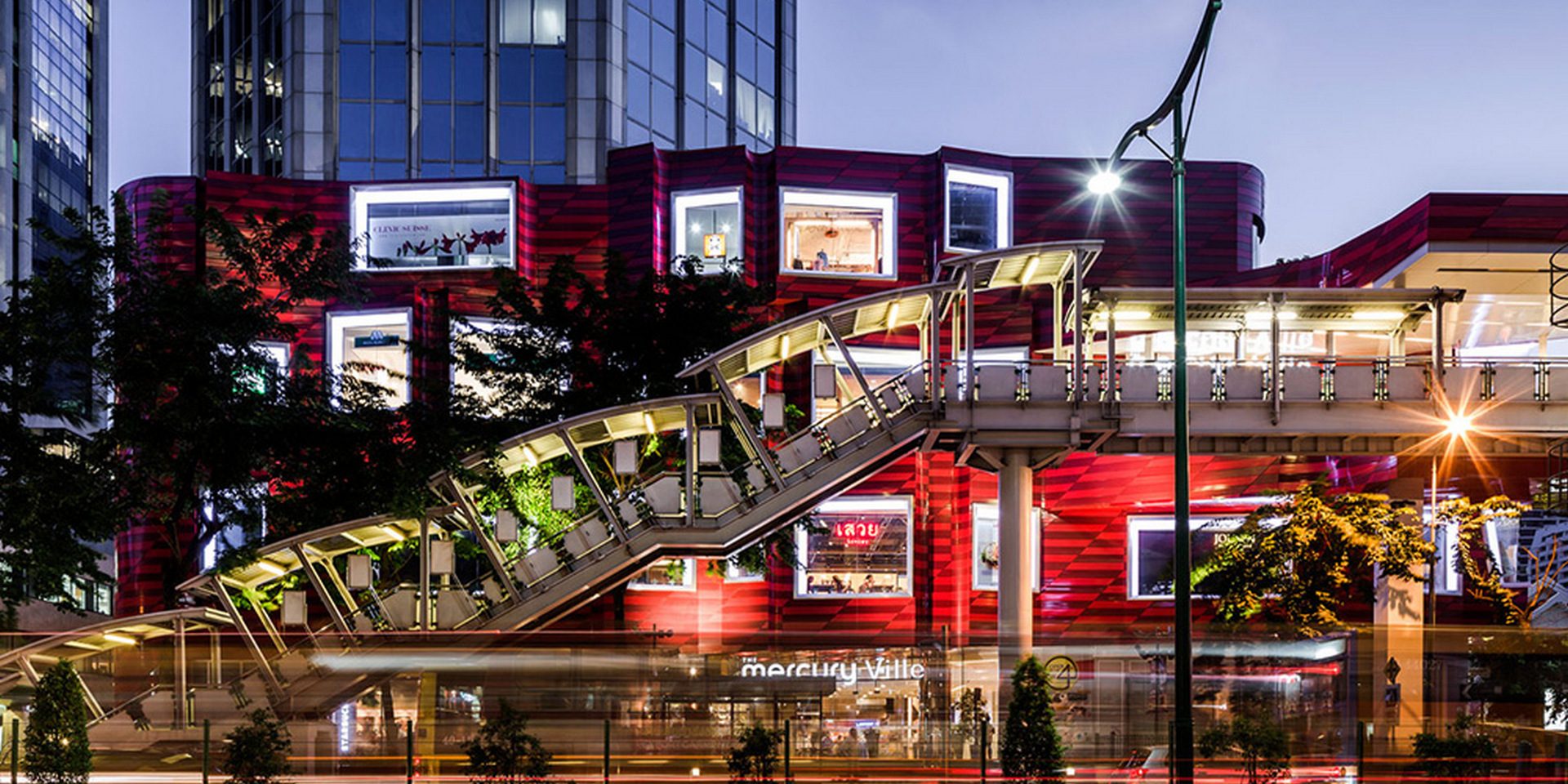  อาคารสํานักงานให้เช่า ออฟฟิศให้เช่า สุขุมวิท ชิดลม อาคารเมอร์คิวรี่ Mercury Tower